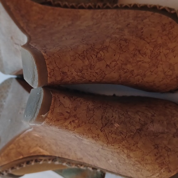 Nue Options sz 8 olive green silk cork wedges peep toe floral lining silk - Picture 8 of 8